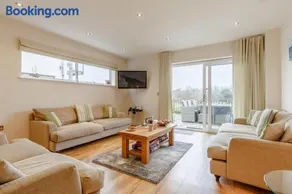 4 Bed in St Columb oc-p00498 - Image 3