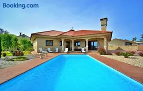 GALIHOST - Villa con piscina en Cambados - Image 2
