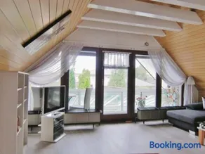 Schöne Ferienwohnung im HAUS SONNENGARTEN mit WLAN und Parkplatz in Achim bei Bremen - Image 2