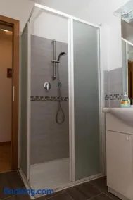 Bergreen Apartments - Image 5