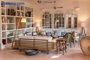 SaffronStays Stella Maris Beach House - 5BR pet-friendly beachfront estate with yoga pavilion, luxury tents & private Redi Beach access - Image 4