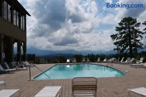 Touchdown Views by Venture Smoky Mountains - Image 3