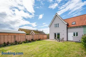 3 Bed in Wangford oc-75sare - Image 2