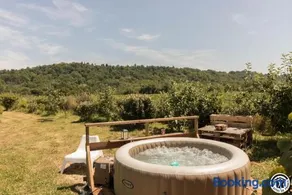 Gîte con barbecue, giardino e idromassaggio - Image 2