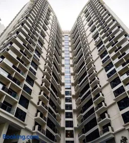 Morgan Suite BGC shortwalk4 Venice Canal Mall free pool gym - Image 1