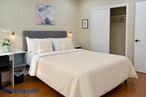 Vita House - Minutes to Rogers Stadium - Easy Transit - Near Yorkdale - Image 3