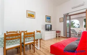 Stunning Apartment in Pinezici With 2 Bedrooms and Wifi - Image 1