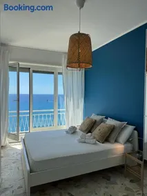 Sally's - Casa Blu - Image 5