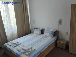 Svetla Guest House - Image 2