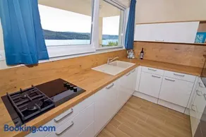 Apartment Obratov - Image 2