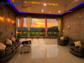 Shourya Home Stay - Image 1