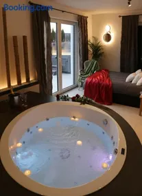Regentaloase - Deine Privat-Spa Villa für Zwei - Image 1
