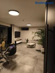 Villa secrecy - Image 2