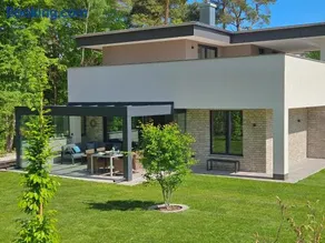 Lychenseevilla mit Seeblick, Wintergarten, Kamin und Sauna - Image 1