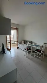 Luna Apartment vicino M2 e Forum Assago - Image 1