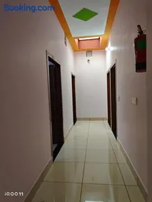 Green Hotel - Image 1