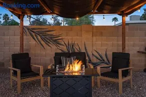 Modern Tempe home with Heated pool, ASU - Image 1