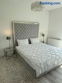 Apartament 5 - Image 1