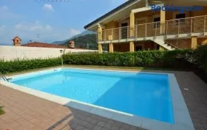 Attico with swimming pool - Image 1