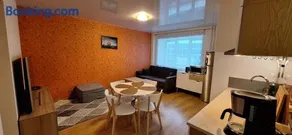 Cozy apartment near city centre - Image 2