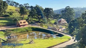 Fazenda com 3 espaços independentes - 10 suítes com PISCINA, 4 suítes com JACUZZI ou Chalé romântico com JACUZZI - Wi-Fi 400MB Lagos e Cavalos - Image 4