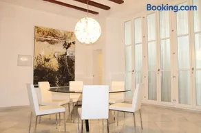 Apartamento Reina Catedral - Image 2
