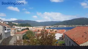 En Muros, céntrico, amplio, luminoso, vistas al mar - Image 4
