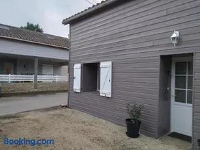 Gîte à la campagne en pays mellois - Image 4