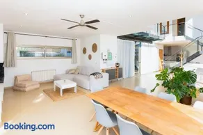 Designer Villa Elodie with private pool and space - Image 5