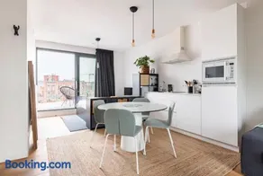 New Apartment with Big Terrace And Great Views - Image 3