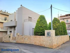 The House - Image 4