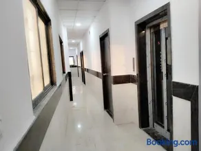 ELEGANT INN HOTEL - Image 3