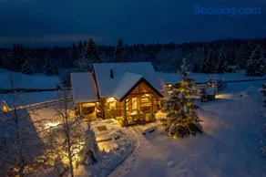 KRALJICA ŠUME - Divjake Log Home - Image 1