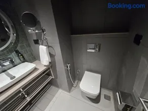 Weekend Retreat- Hotel & Spa - Image 4