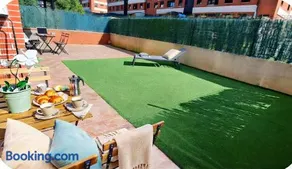 2-COSTA NORTE-2 Apartamento Jardín Garaje Piscina - Image 2