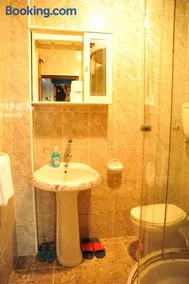 Guesthouse Prenociste Faraon - Image 4