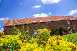 Shakespeare Cottage - Image 2