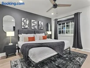Tranquil Getaway with Pool and Extra Large Balcony - Image 1