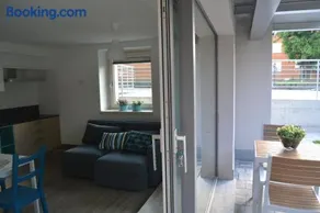 lido 3 pool, 30m from the lake, pet friendly COMO LAKE - Image 2