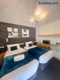 RL Guesthouse close BHX & NEC - Image 2