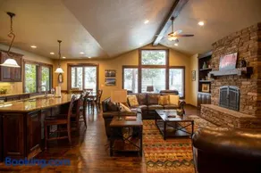 14 Caldera Cabin - Image 3