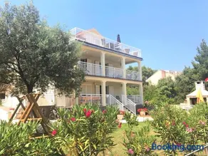 Apartmani Fortuna - Image 1