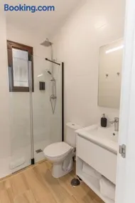 Home Sweet Córdoba Suites Apartments - Image 4