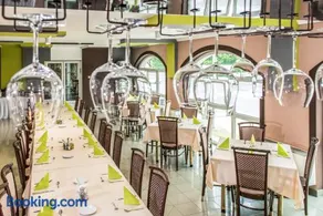 Europa Hotel És Étterem - Image 2