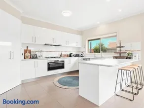 Lotus House - Image 1