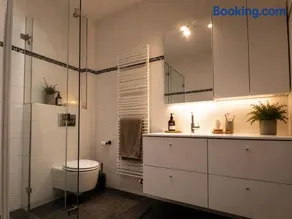 Stylish Studio close to Airport and Kirchberg - Image 3
