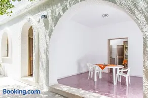 Villa Kareema 2D con accesso diretto alla Spiaggia di San Pietro in Bevagna - Image 3