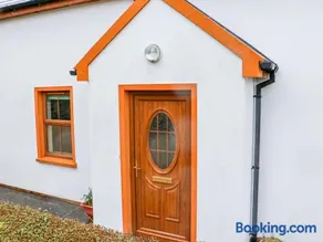 Mary Agnes Cottage - Image 1