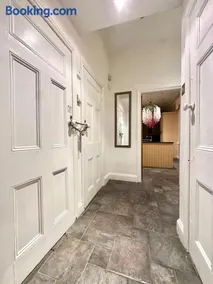 The Belford House - Sleeps 4 - Image 5