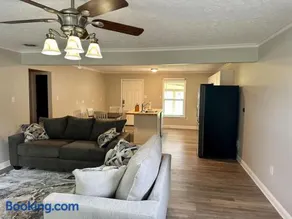 Twin Oaks Haven - Image 1